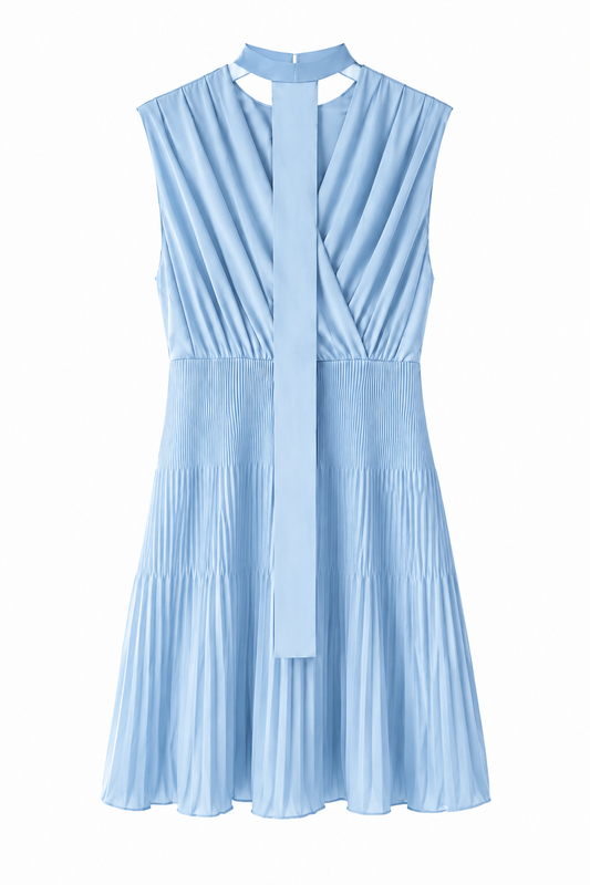 Mini-robe plissée à col en V